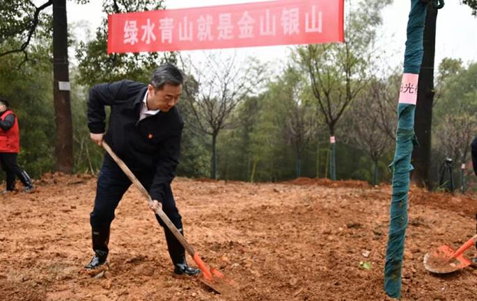 全民義務植樹 共創園林城市